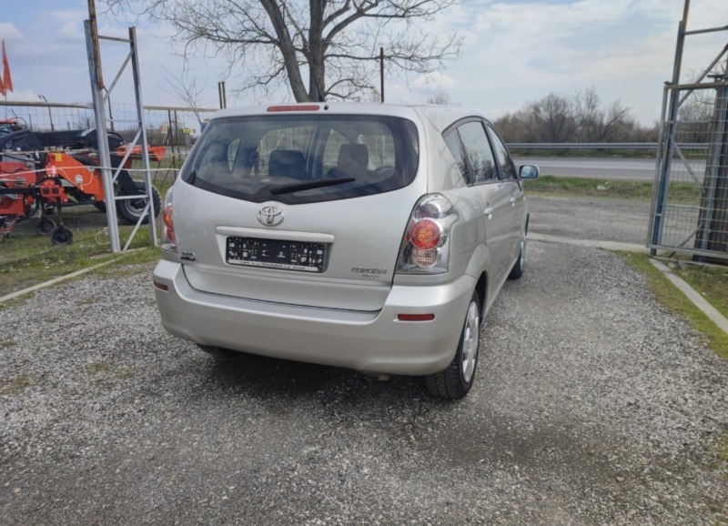 Toyota Corolla verso 1.8VVT-I 129 к.с., снимка 5 - Автомобили и джипове - 45535167