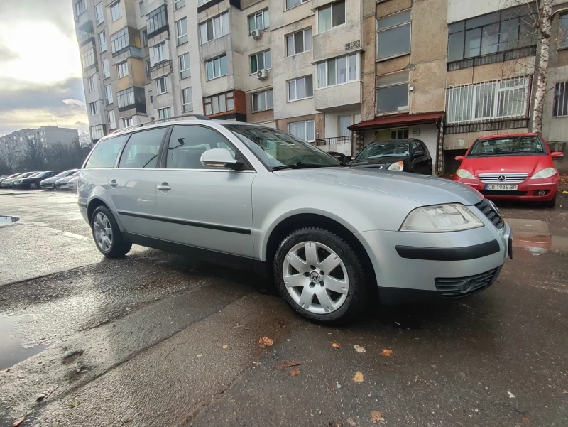 VW Passat, снимка 3 - Автомобили и джипове - 47572229