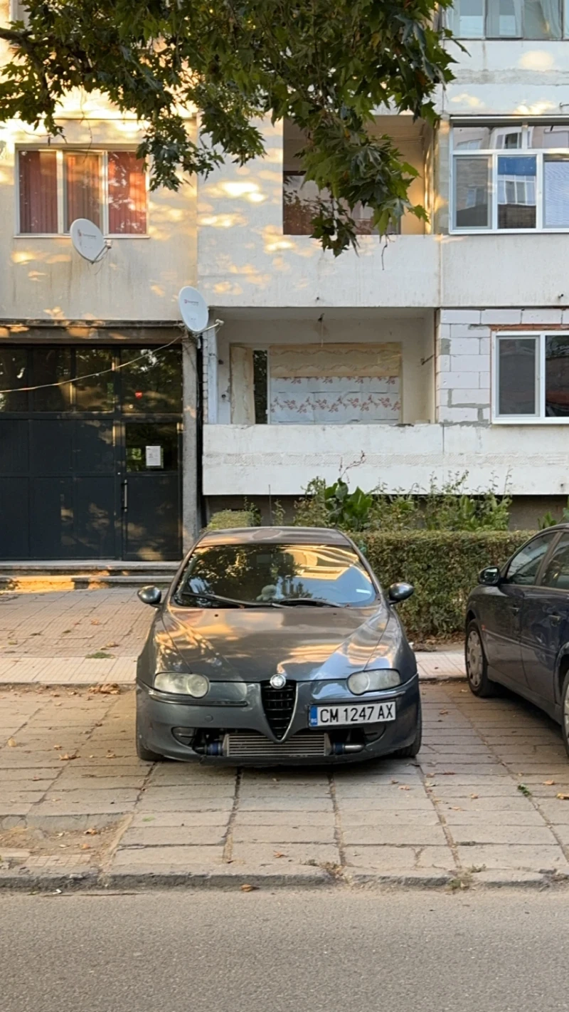 Alfa Romeo 147, снимка 1 - Автомобили и джипове - 47751173