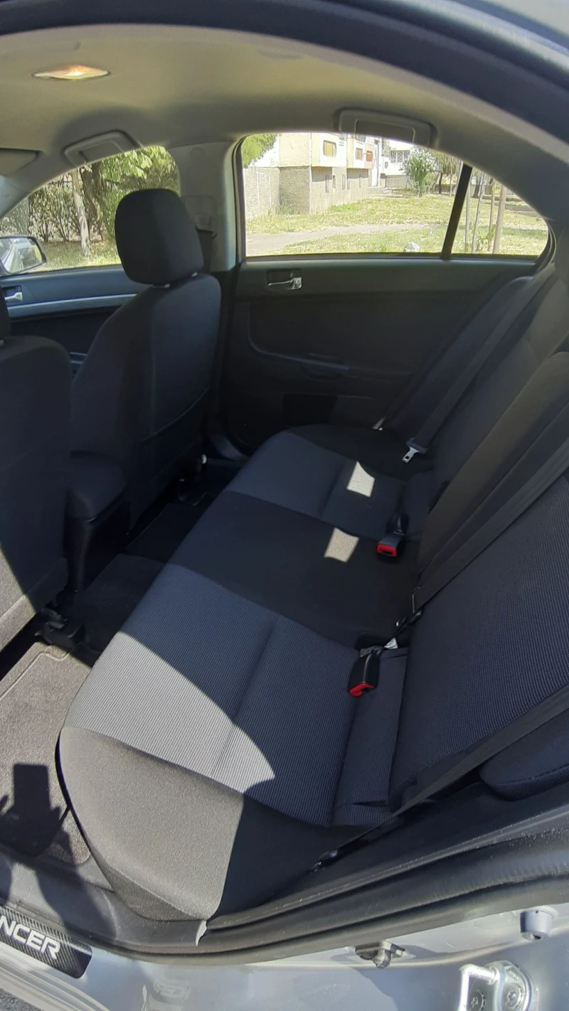 Mitsubishi Lancer Sportback, снимка 7 - Автомобили и джипове - 53152096