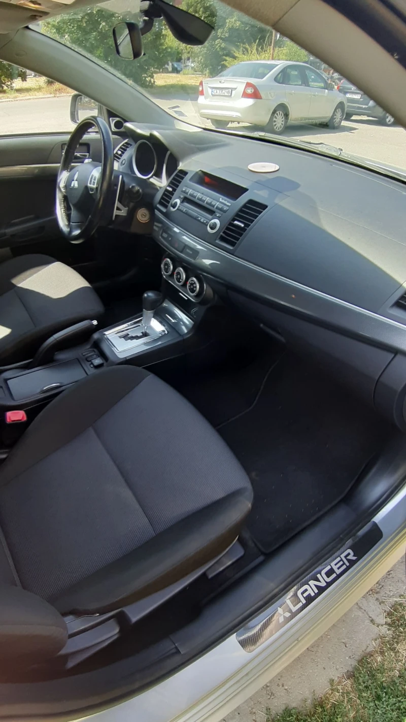 Mitsubishi Lancer Sportback, снимка 8 - Автомобили и джипове - 53152096