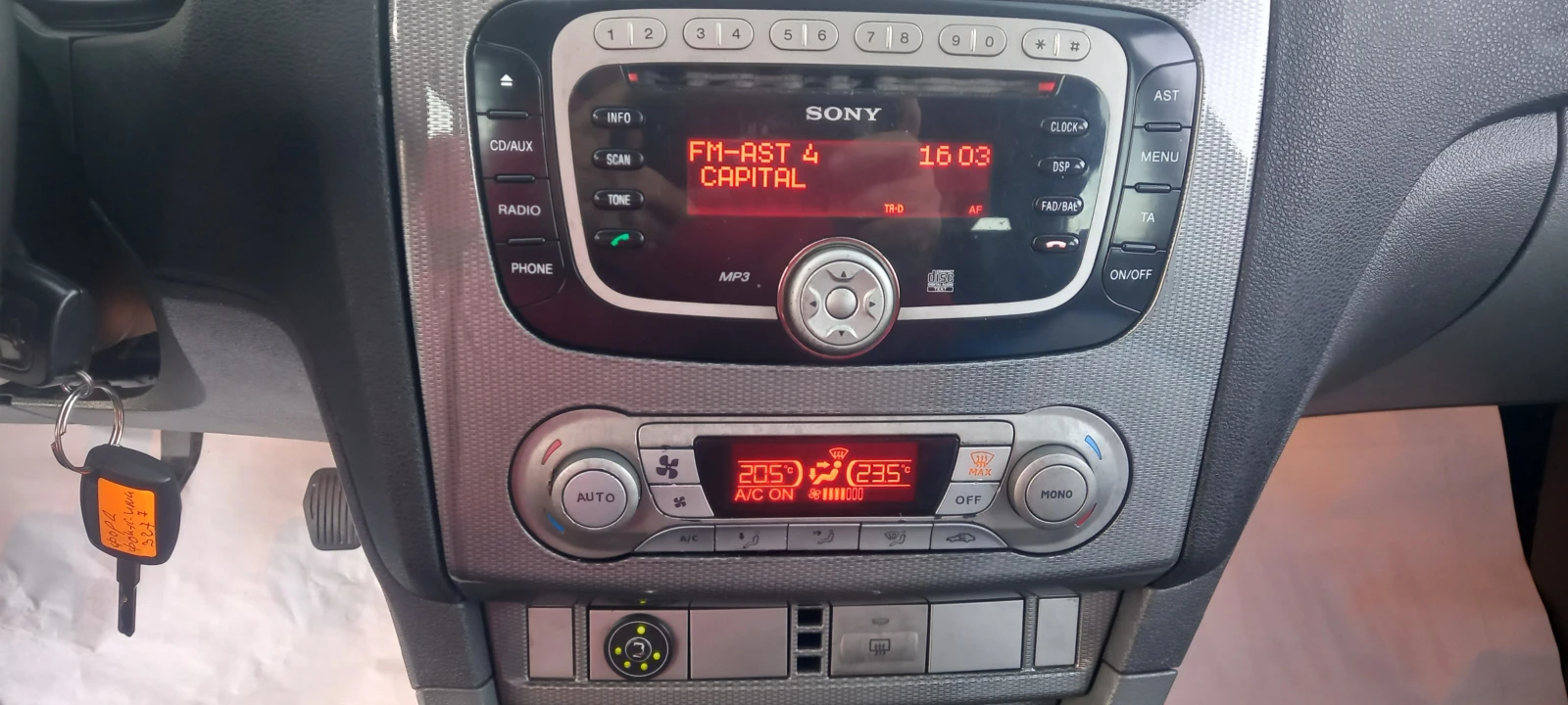 Ford Focus ��� 2.0i ������������ ����� ������ ������ �������� | Mobile.bg � ����������� 12