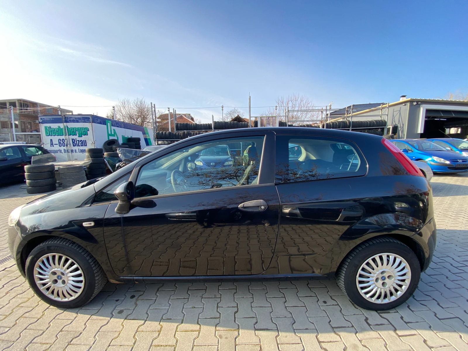 Fiat Punto 1.4 75к.с - изображение 3