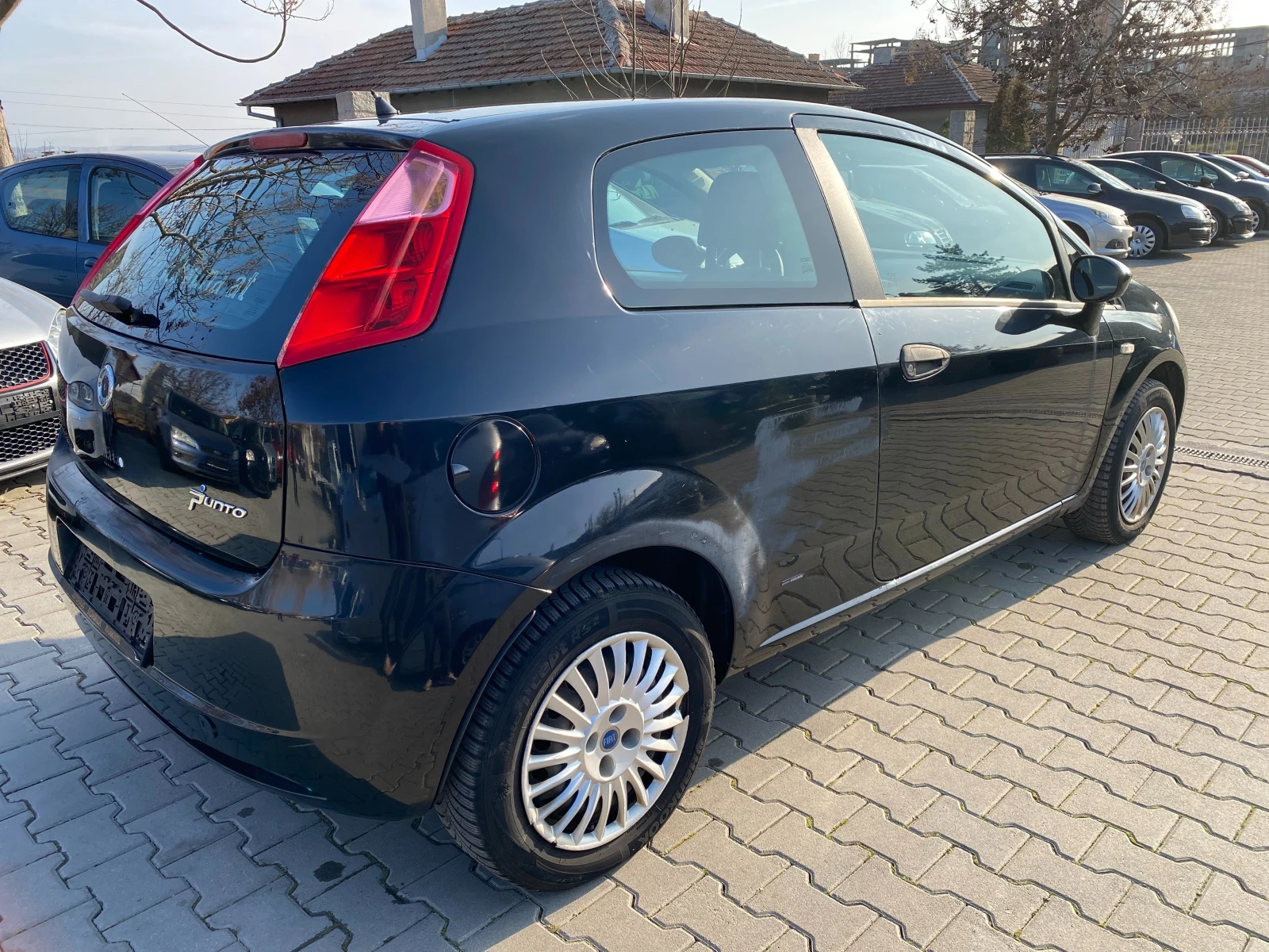 Fiat Punto 1.4 75к.с - изображение 6