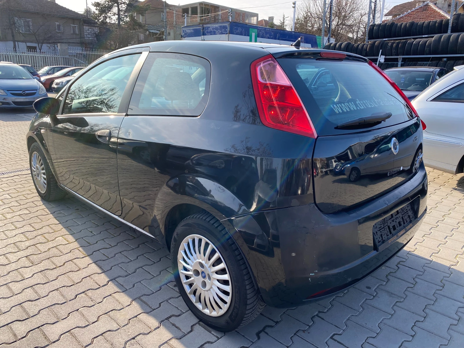 Fiat Punto 1.4 75к.с - изображение 2