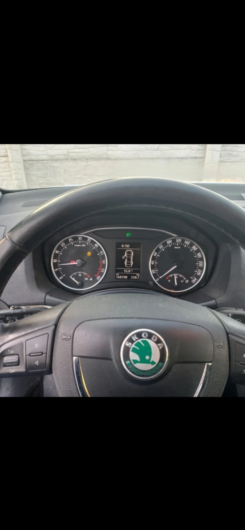 Skoda Octavia 1.6TDI 4X4 - изображение 5