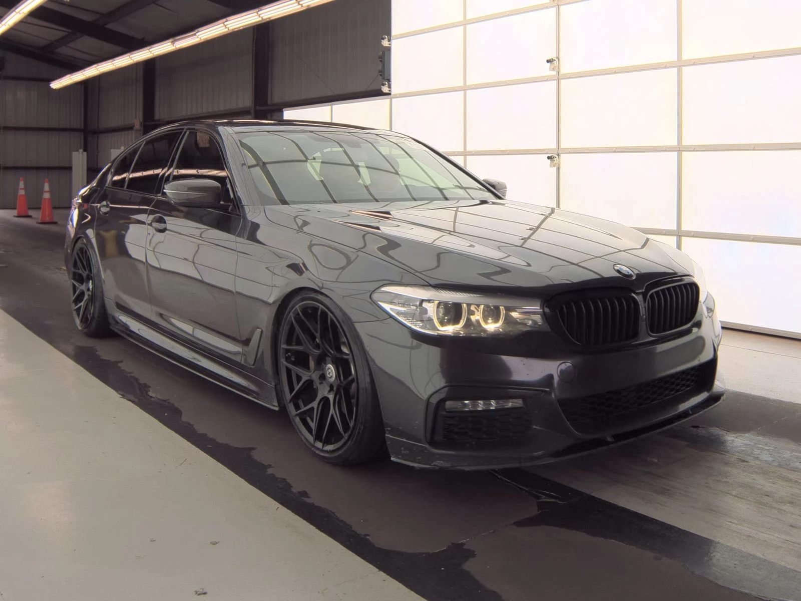 BMW 540 I (M-Pack) 360* Shadowline* 8ZF* Gesture* Head-Up* - изображение 3