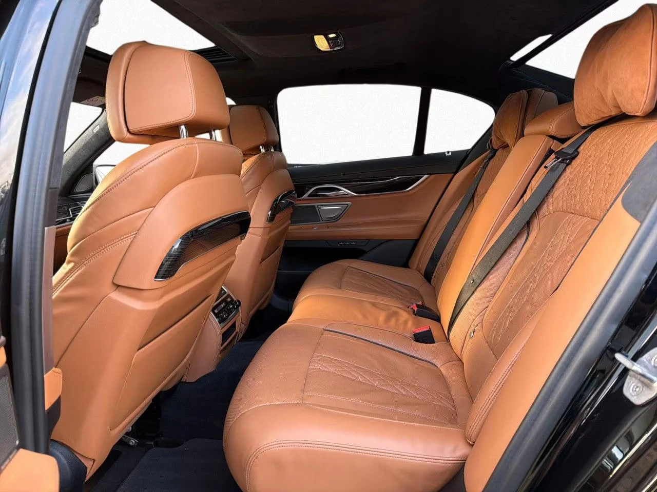 BMW 750 xDrive/530HP/PANO/MASSAGE/LASER/360/H&K/HUD/762g | Mobile.bg � ����������� 12