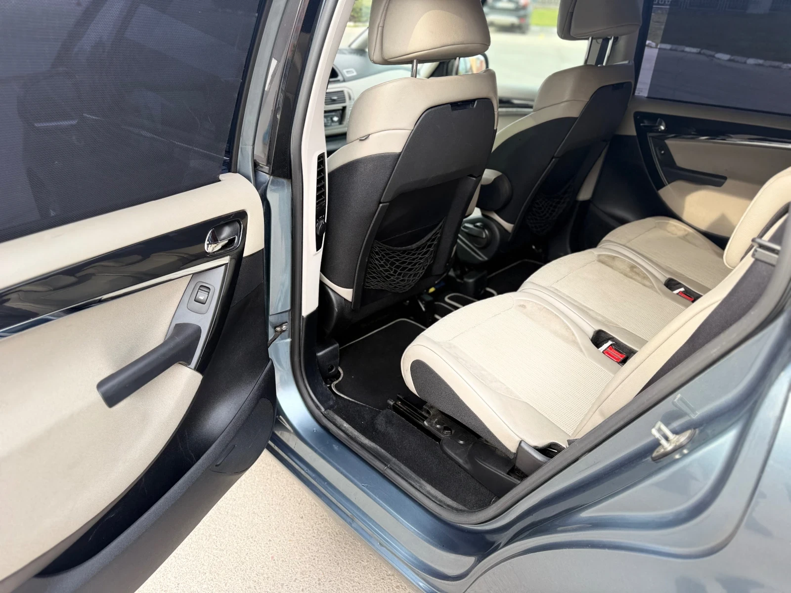 Citroen Grand C4 Picasso Exclusive 2.0 150Кс, снимка 8 - Автомобили и джипове - 53916824