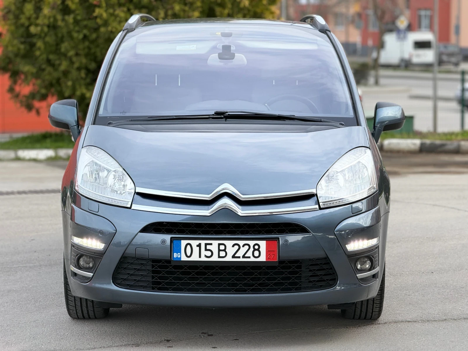 Citroen Grand C4 Picasso Exclusive 2.0 150Кс, снимка 2 - Автомобили и джипове - 53916824