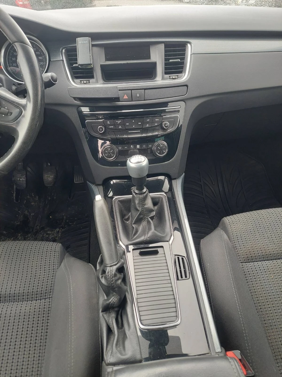 Peugeot 508 2.0 140ps Panorama , снимка 9 - Автомобили и джипове - 54081799