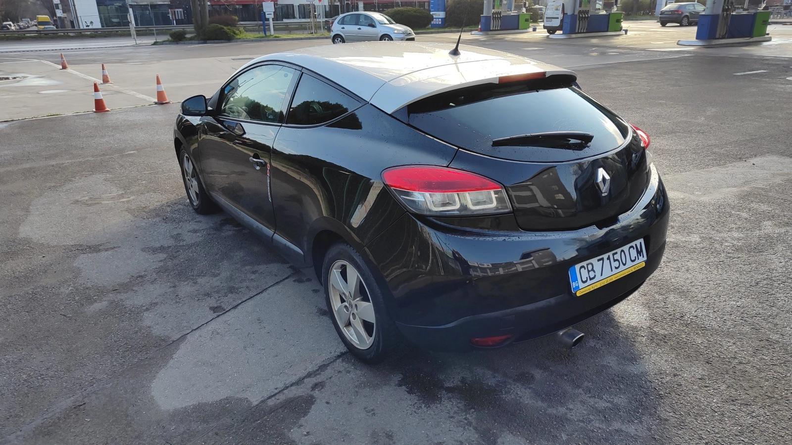Renault Megane, снимка 4 - Автомобили и джипове - 54097015
