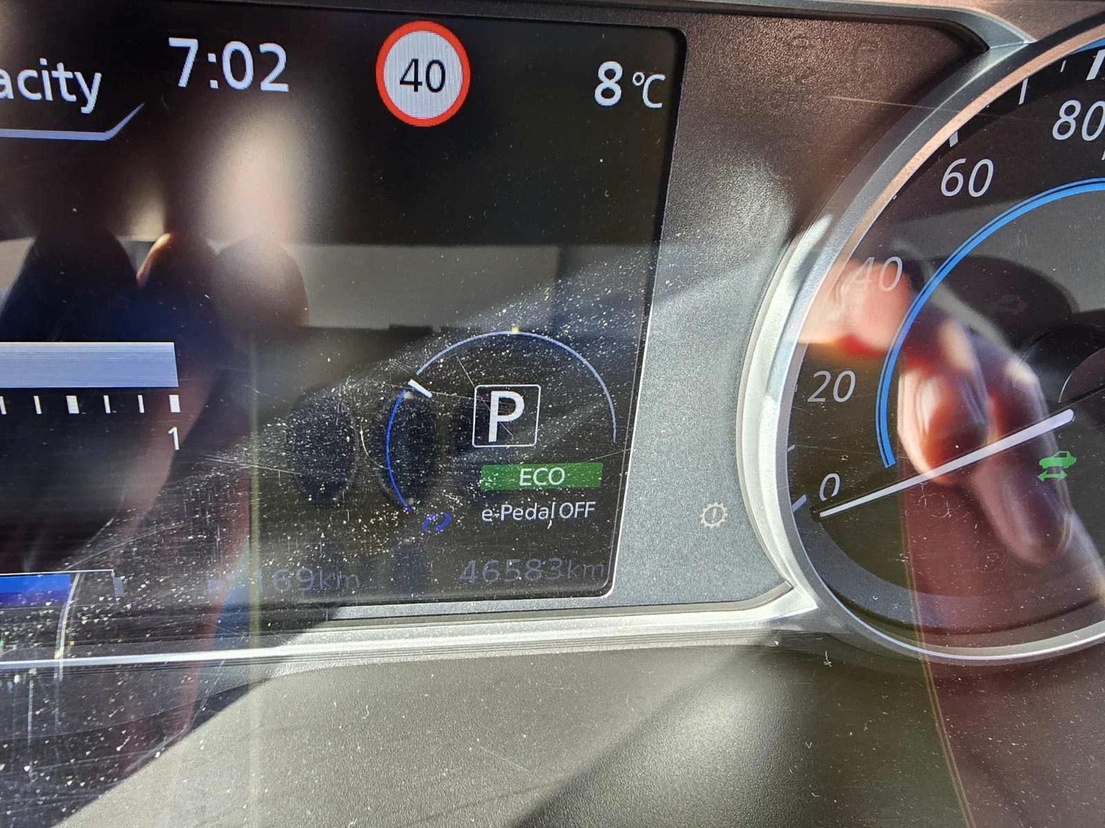 Nissan Leaf  40kWh КАМЕРА , снимка 15 - Автомобили и джипове - 54308655