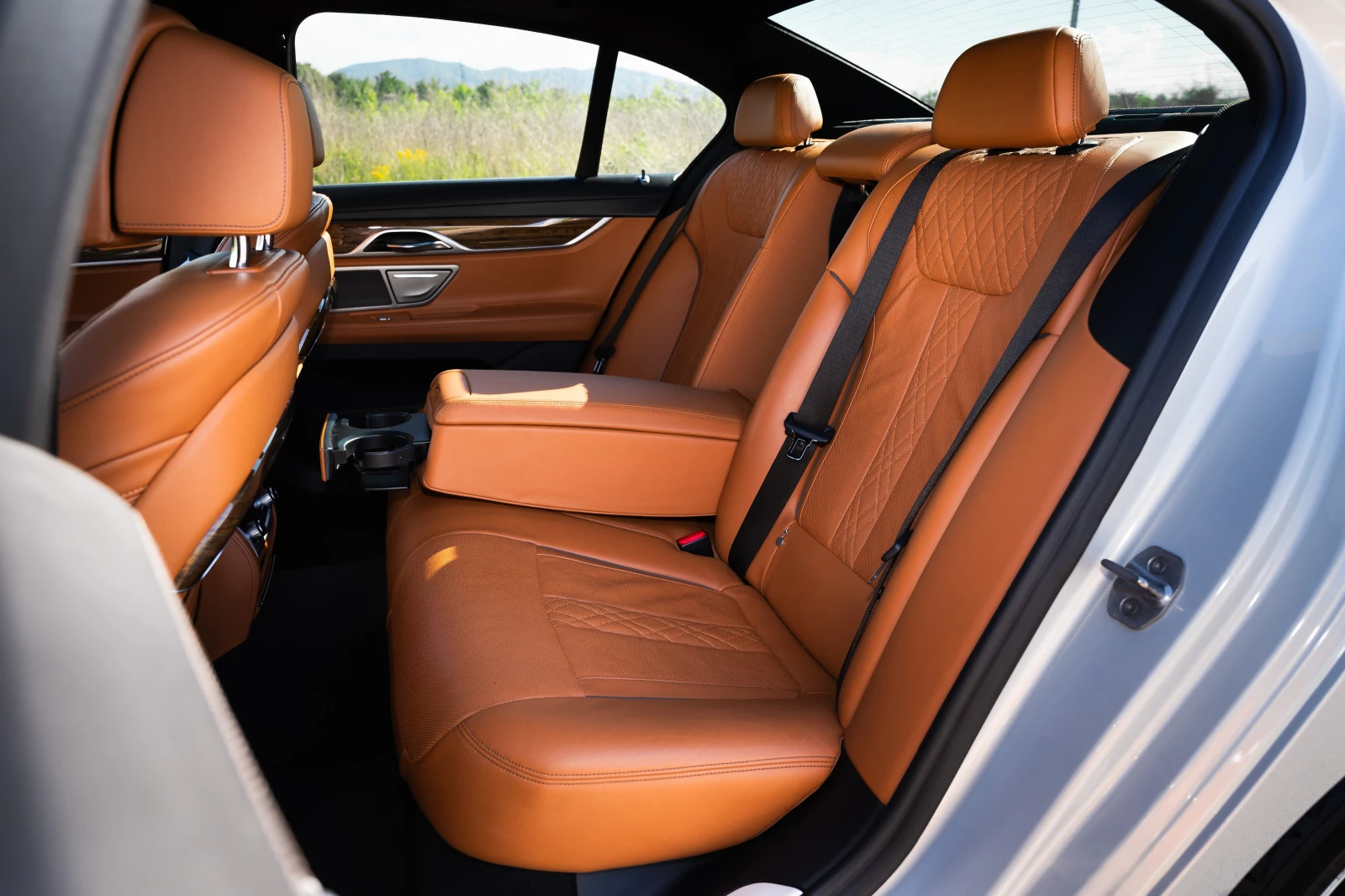 BMW 740 xDrive M Sport | Laser Lights | Night Vision | , снимка 12 - Автомобили и джипове - 54797827
