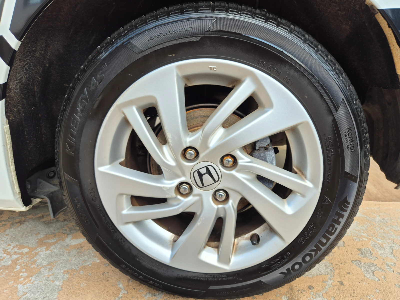 Honda Jazz 1.3 I-Vtec Comfort, снимка 10 - Автомобили и джипове - 54738273