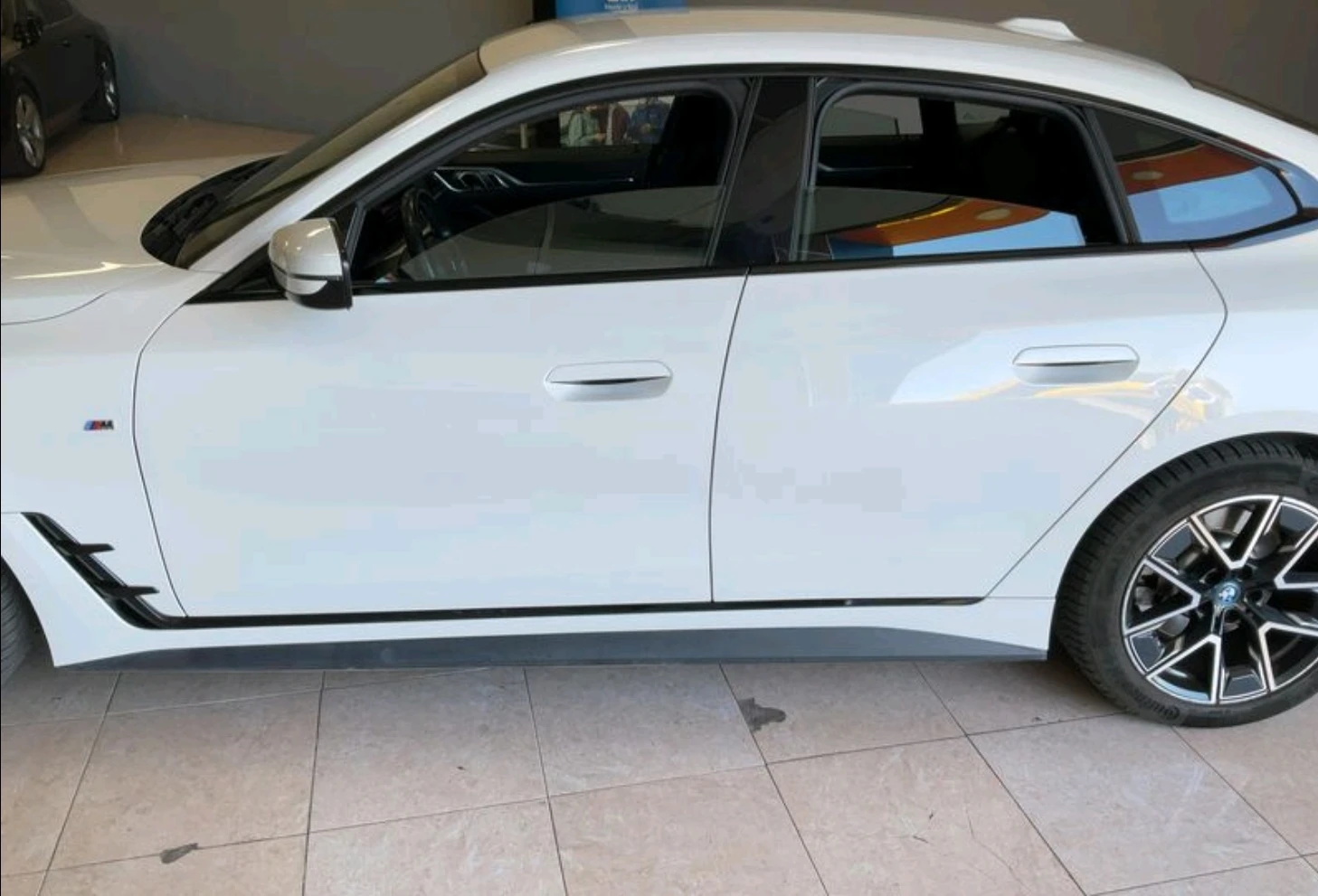 BMW i4 eDrive40 Gran Coupe M Sport, снимка 3 - Автомобили и джипове - 54855514