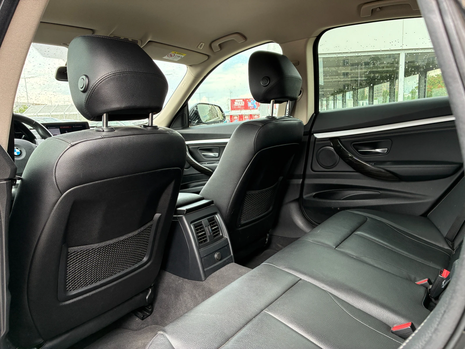 BMW 320 320d xDrive Gran Turismo, снимка 11 - Автомобили и джипове - 55024487
