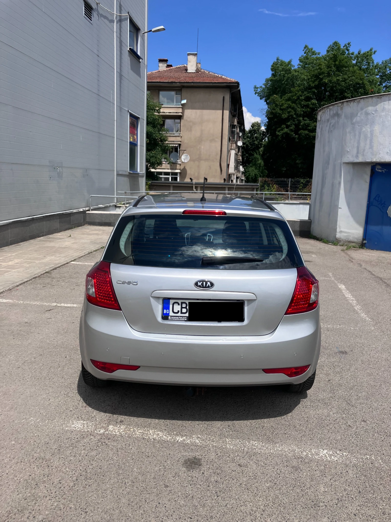 Kia Ceed 1.4, снимка 5 - Автомобили и джипове - 55053360