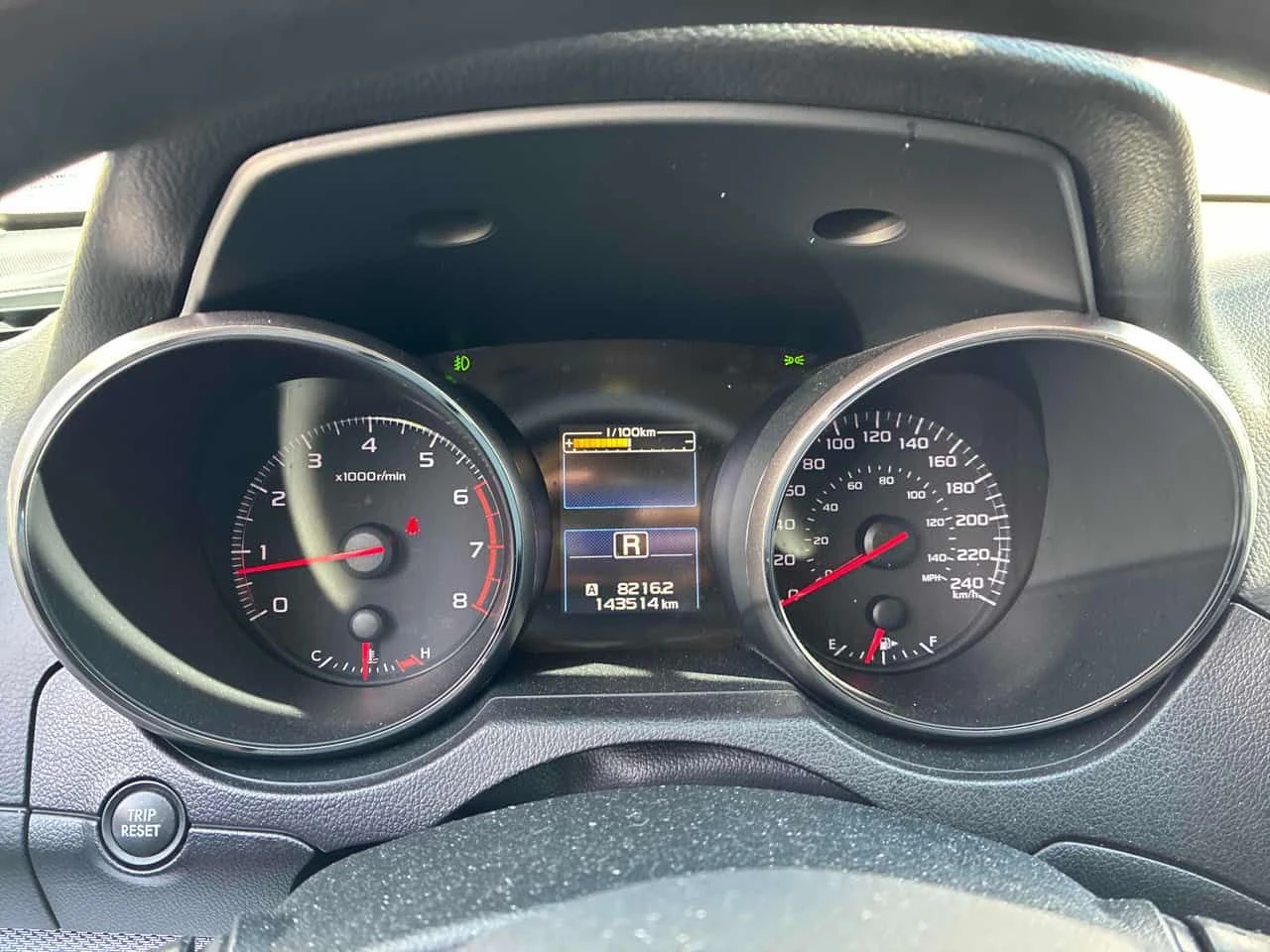 Subaru Outback * 2.5i * CARFAX * АВТОКРЕДИТ БЕЗ ПЪРВОНАЧАЛНА, снимка 8 - Автомобили и джипове - 55414366