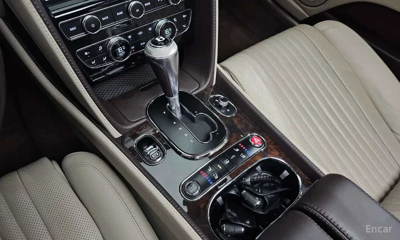 Bentley Flying Spur * 4.0 * ЦЕНА ДО БГ, снимка 10 - Автомобили и джипове - 55694690