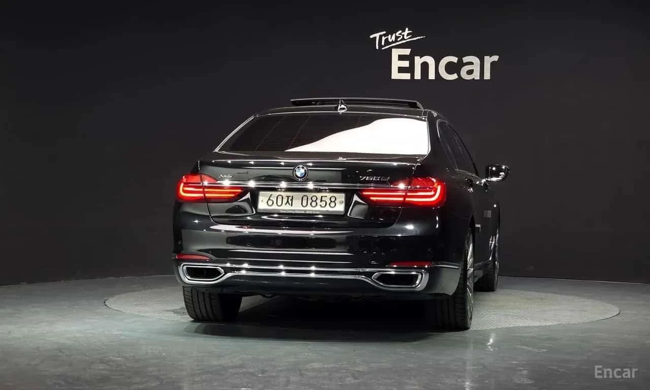 BMW 750 Li xDrive | АВТОФИНАНСИРАНЕ , снимка 4 - Автомобили и джипове - 55729057