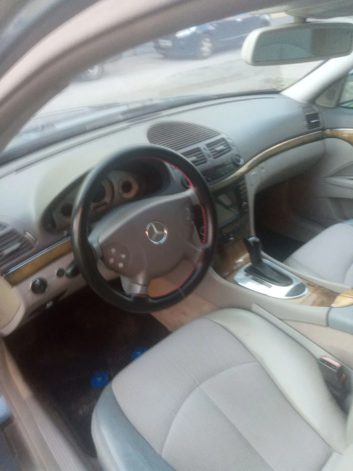 Mercedes-Benz E 320 Авангард, снимка 10 - Автомобили и джипове - 56301332