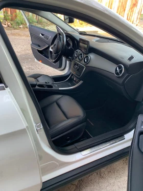 Mercedes-Benz GLA 250 4matic Бензин, снимка 12
