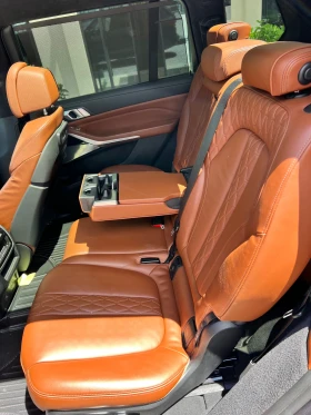 BMW X7 M50i V8 Executive Individual Shadow line - 47500 € / 92901.93 лв. - 20420340 17