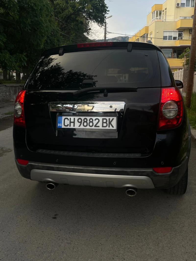 Chevrolet Captiva 3.2 бензин-газ/7местен, снимка 8 - Автомобили и джипове - 45985097