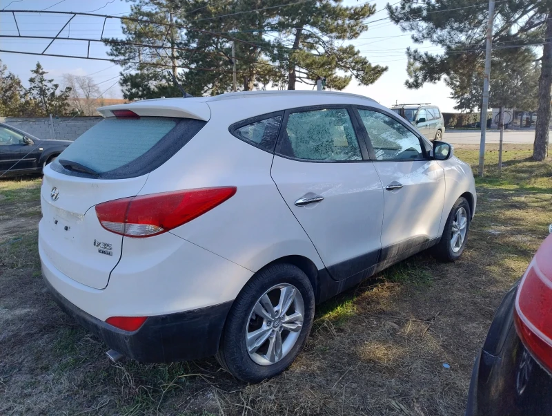 Hyundai IX35 1.7CRD ТОП ОФЕРТА !!!, снимка 6 - Автомобили и джипове - 49440161