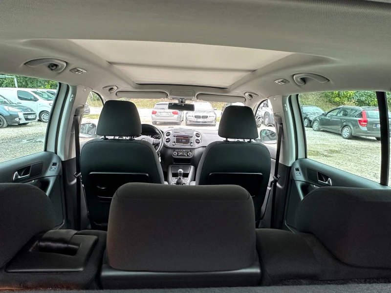 VW Tiguan 2.0TDI* FACE* PANORAMA* TOP, снимка 8 - Автомобили и джипове - 52097549