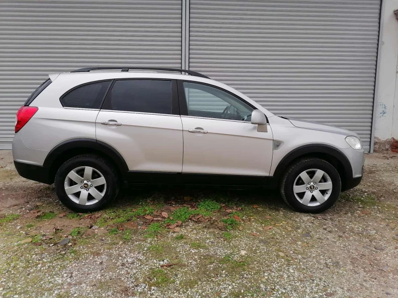 Chevrolet Captiva, снимка 5 - Автомобили и джипове - 52661767