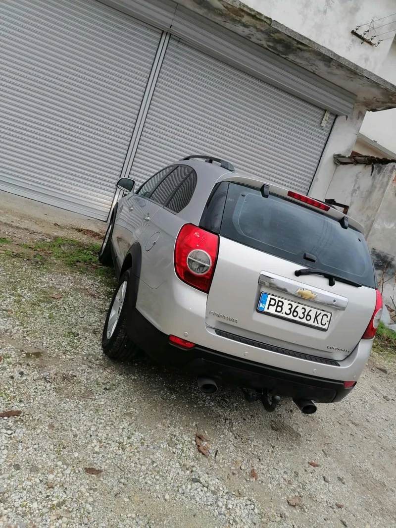 Chevrolet Captiva, снимка 3 - Автомобили и джипове - 52661767