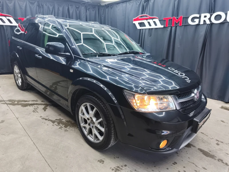 Fiat Freemont 2.0Mjet 170k.c Automatic 4x4 7mesta E5B , снимка 3 - Автомобили и джипове - 52748379