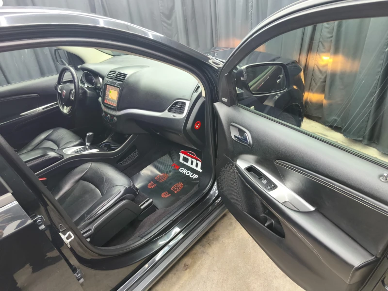 Fiat Freemont 2.0Mjet 170k.c Automatic 4x4 7mesta E5B , снимка 10 - Автомобили и джипове - 52748379