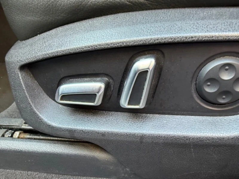 Audi Q7 * Quattro 4dr 3.0L TDI Premium * CARFAX * ЦЕНА ДО , снимка 8 - Автомобили и джипове - 52803487