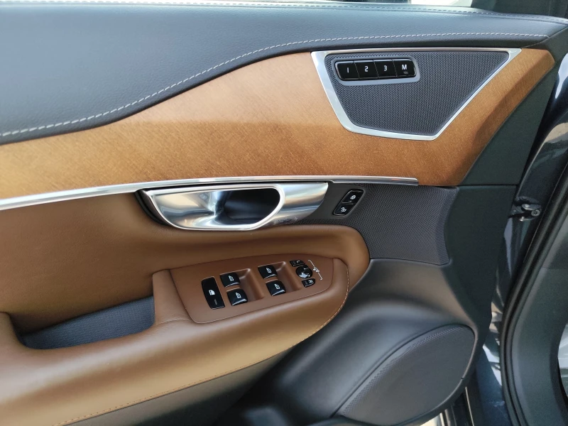 Volvo Xc90 2.0D* INSCRIPTION* 4X4* АВТОМАТИК* ОБДУХВАНЕ* ПОДГ, снимка 5 - Автомобили и джипове - 52838918