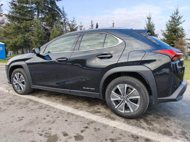 Lexus UX 300e 🚀 Premium Plus | 320 km 27, 500   с ДДС   , снимка 4 - Автомобили и джипове - 52892906