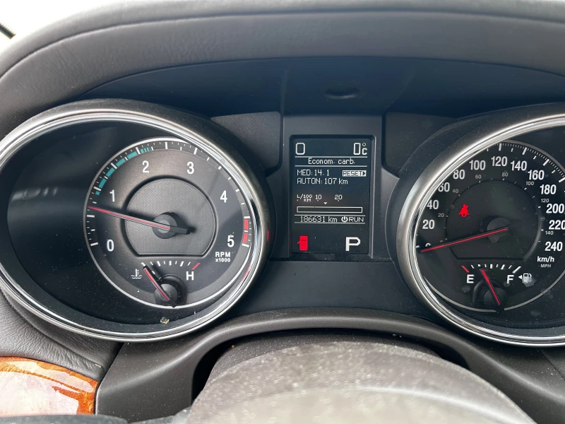 Jeep Grand cherokee 3.0 CRD Overland, снимка 14 - Автомобили и джипове - 53599651