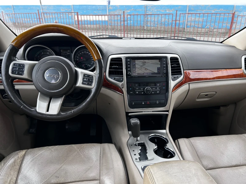 Jeep Grand cherokee 3.0 CRD Overland, снимка 8 - Автомобили и джипове - 53599651