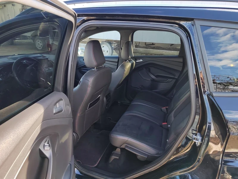 Ford Kuga 2000м3 180кс. 4х4 - изображение 9