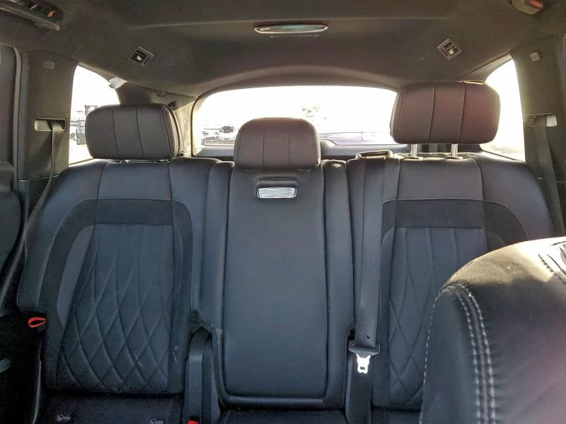 Mercedes-Benz GLS 63 AMG 4.0L 8 All wheel drive, снимка 13 - Автомобили и джипове - 53433982