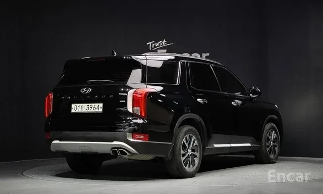 Hyundai Palisade 4Х4 / DISTRONIC / ОБДУХВАНЕ / 7 МЕСТА / ЛИЗИНГ , снимка 2 - Автомобили и джипове - 54992329