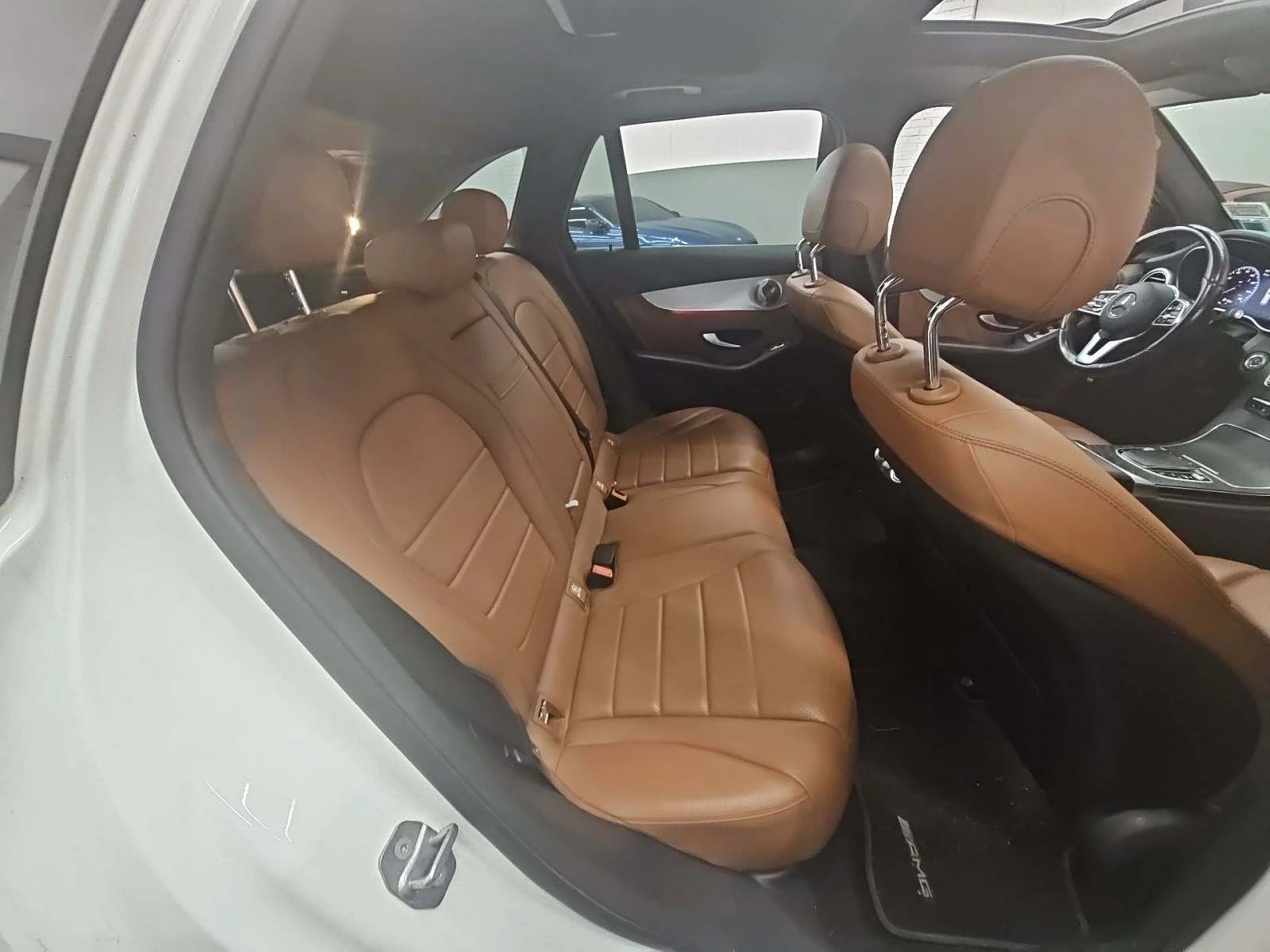 Mercedes-Benz GLC 300 4MATIC - изображение 9