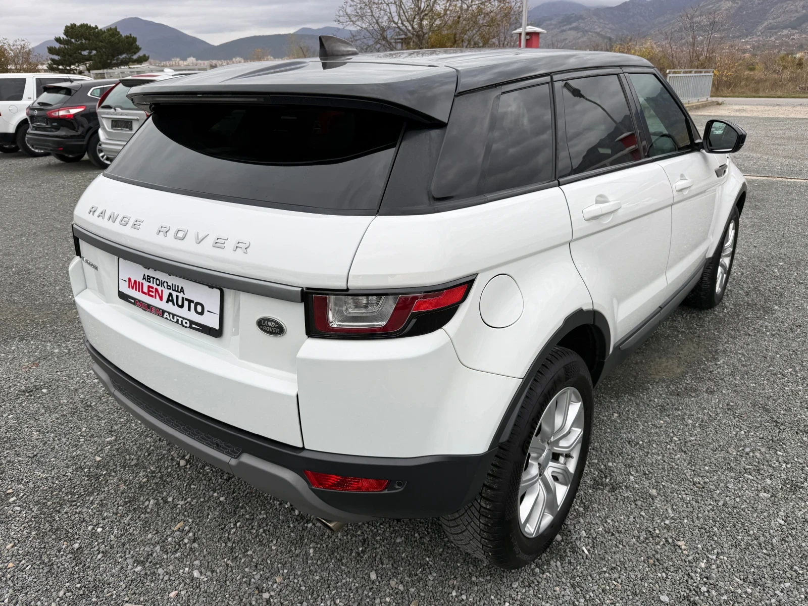 Land Rover Range Rover Evoque (KATO НОВА)^(4x4) - изображение 6