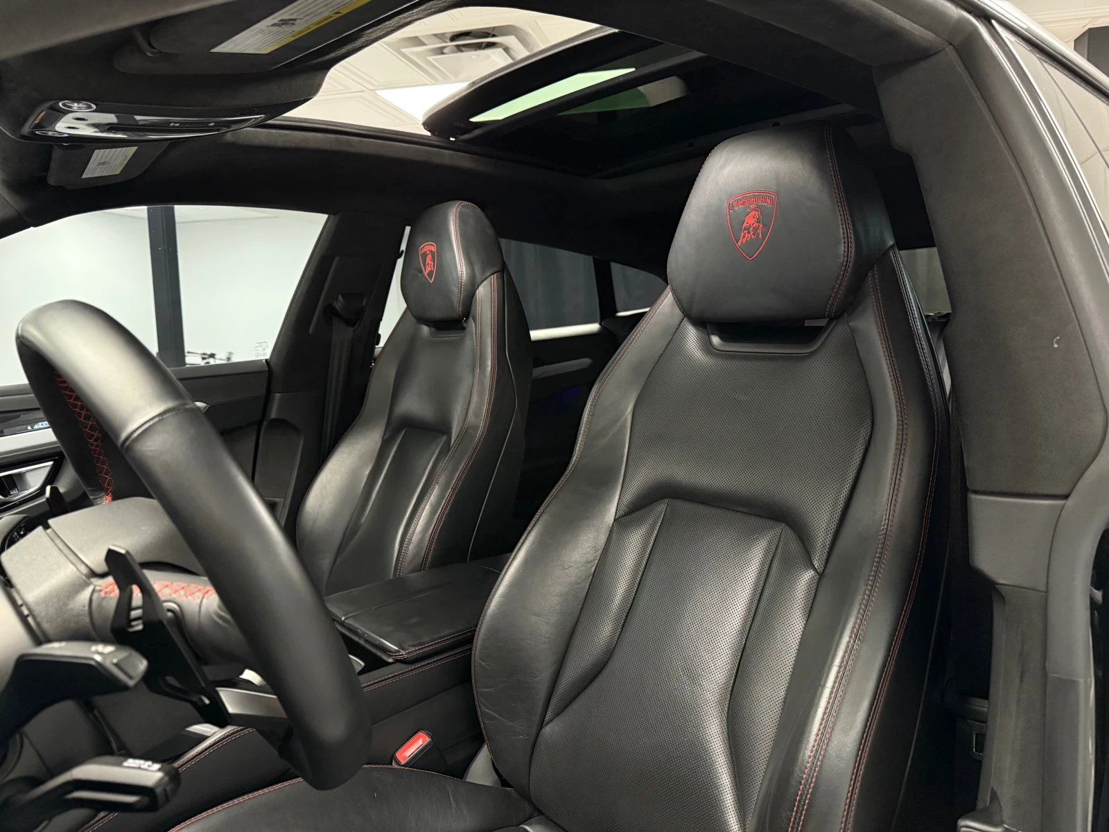 Lamborghini Urus BLACK ON BLACK 4.0 TwinTurbo - изображение 9