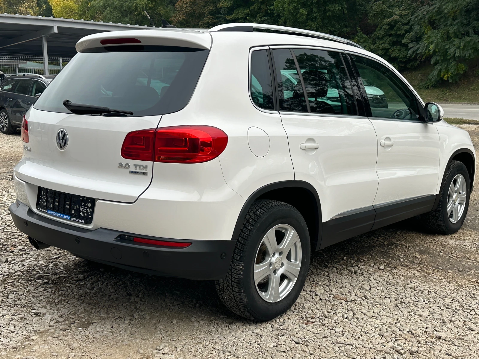 VW Tiguan 2.0TDI* FACE* PANORAMA* TOP - изображение 4