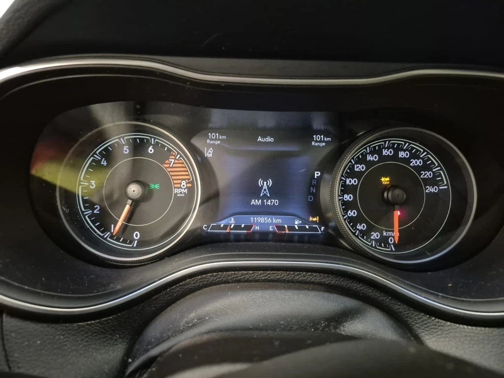 Jeep Cherokee * ALTITUDE * CARFAX * БЕЗ ПЪРВОНАЧАЛНА ВНОСКА - изображение 9