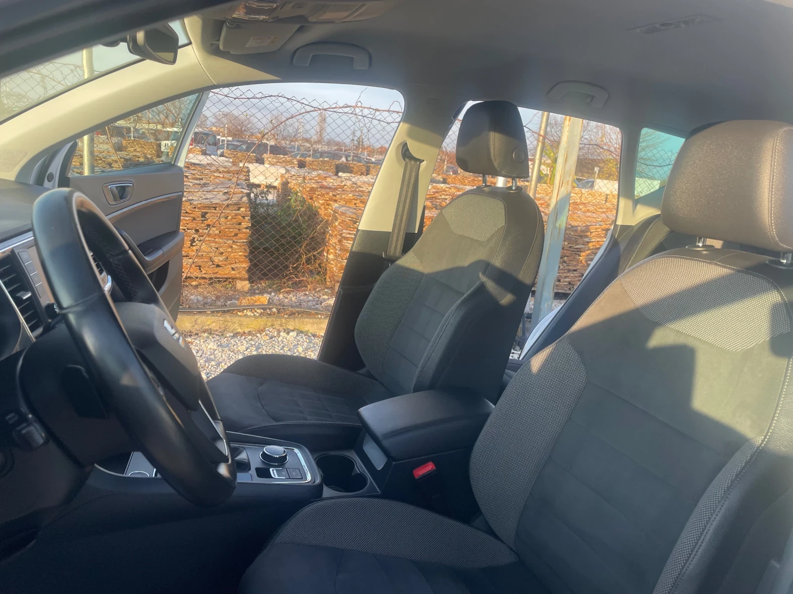 Seat Ateca 2.0TDI 4x4 - изображение 10