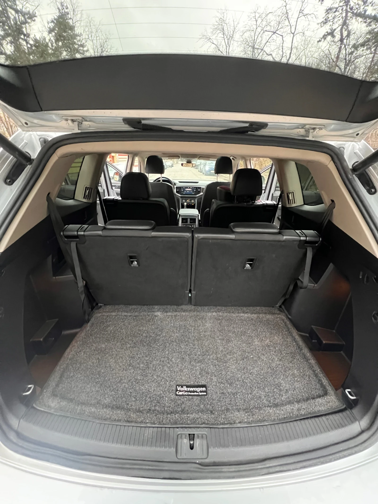 VW Atlas SEL R-line 3.6 V6, снимка 11 - Автомобили и джипове - 54162044